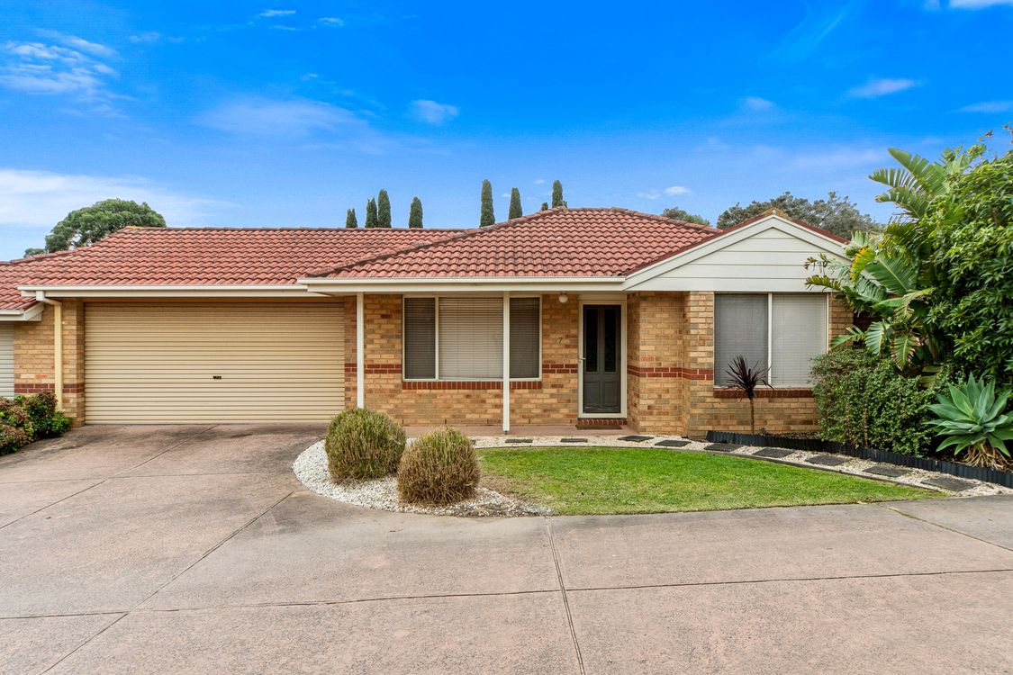 Image 1 - Property for sale - 7/4 Kerry Avenue, Mount Martha, VIC 3934