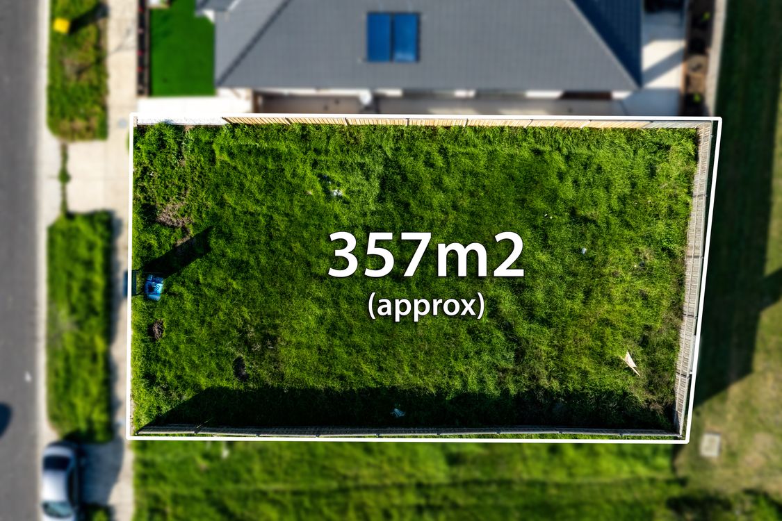 Image 1 - Property for sale - 41 Everglades Street, Lyndhurst, VIC 3975