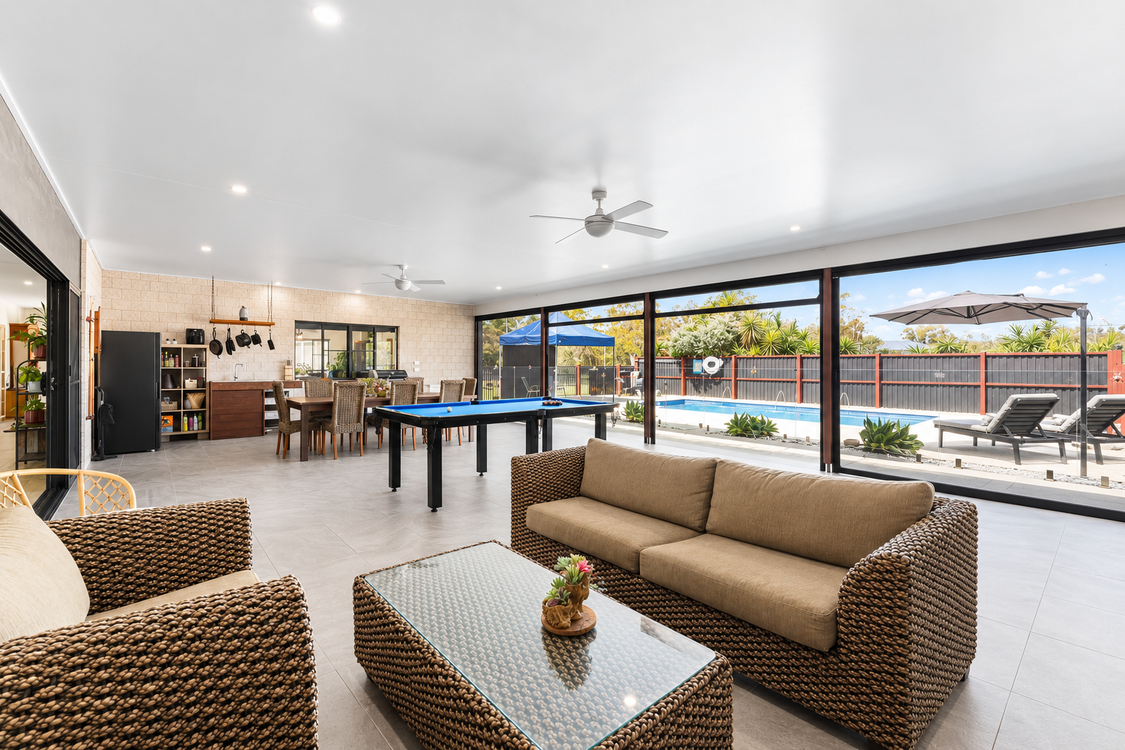 Image 1 - Property for sale - 388-394 Latimer Road, BUCCAN, QLD 4207
