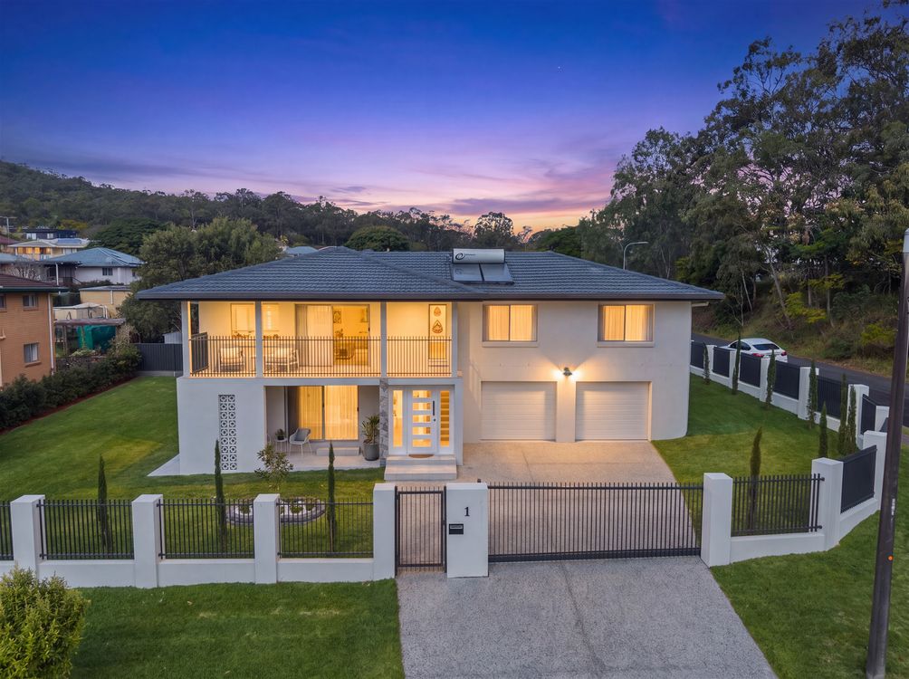 Image 1 - Property for sale - 1 Ara Street, CAMP HILL, QLD 4152