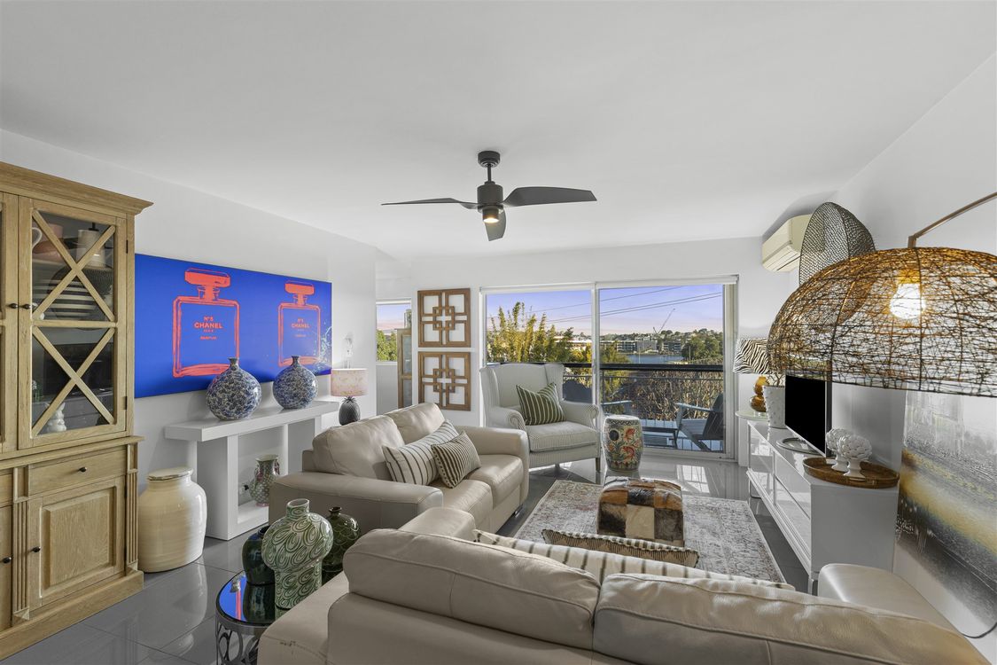 Image 1 - Property for sale - 7/24-26 Rossiter Parade, HAMILTON, QLD 4007