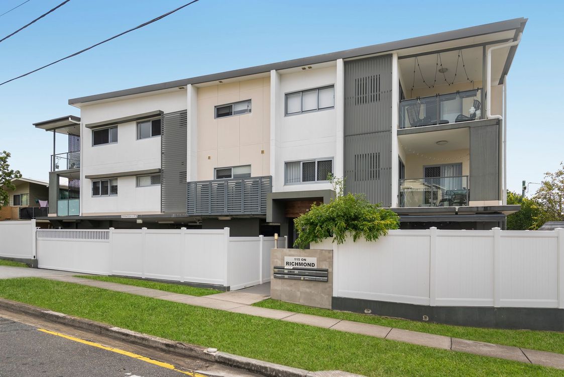 Image 1 - sold property - 2/115 Richmond Road, MORNINGSIDE, QLD 4170