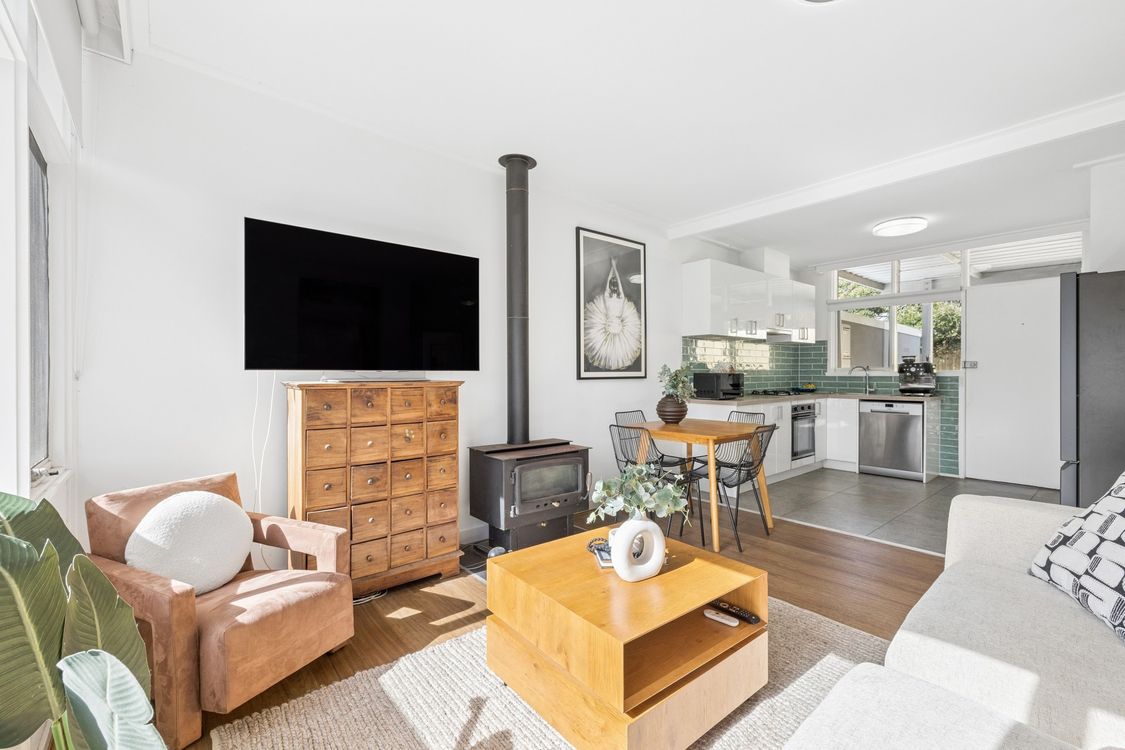 Image 1 - sold property - 1/70 - 71 Nepean Highway, Seaford, VIC 3198