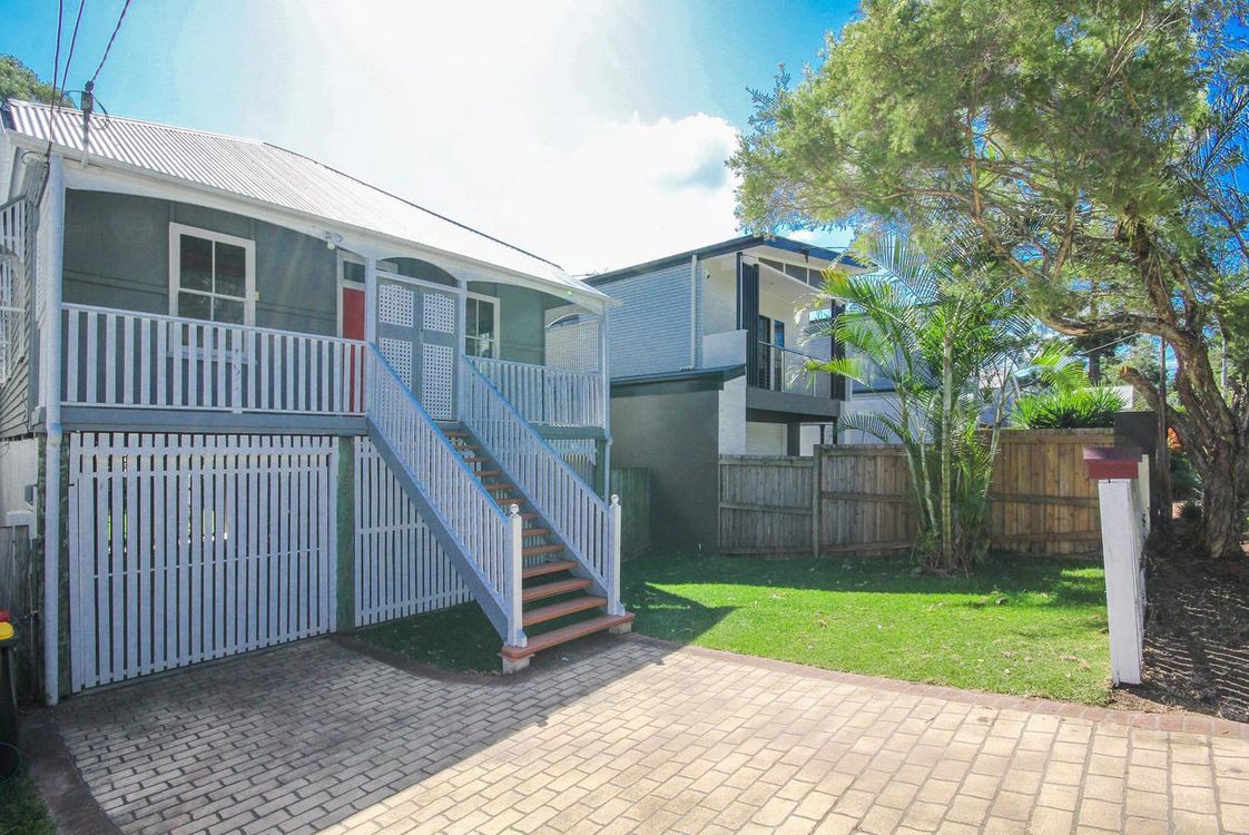 Image 1 - Property for rent - 15 Rowsley Street, GREENSLOPES, QLD 4120