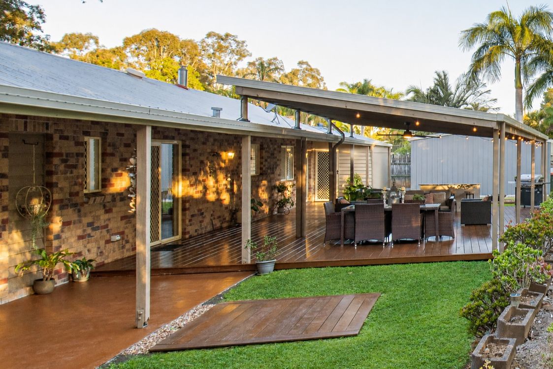 Image 1 - Property for sale - 29 Burow Road, WATERFORD WEST, QLD 4133