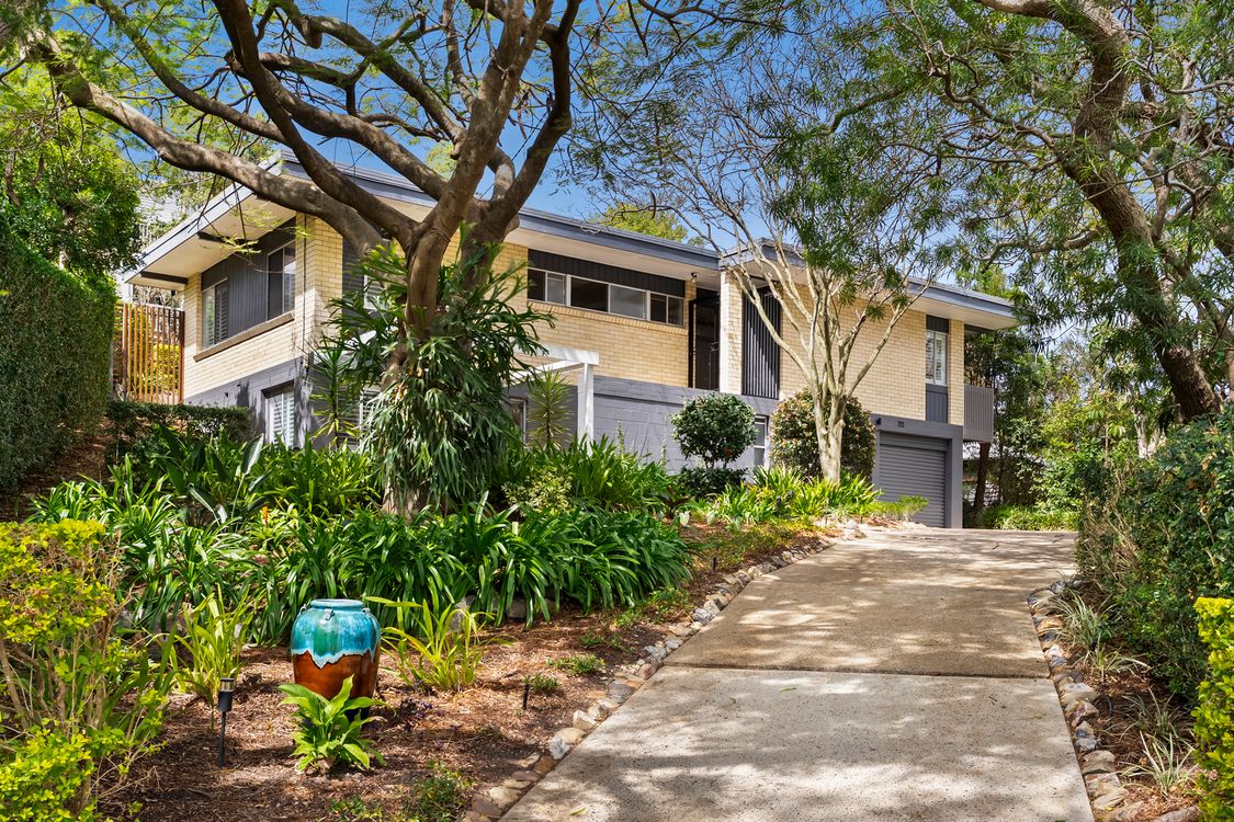 Image 1 - Property for sale - 7 Ferris Street, COORPAROO, QLD 4151