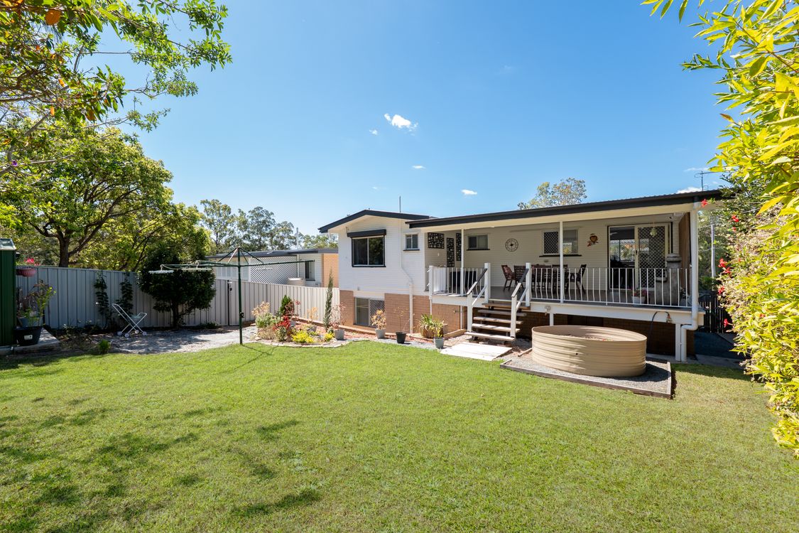 Image 1 - Property for sale - 8 Loombah Crescent, FERNY HILLS, QLD 4055