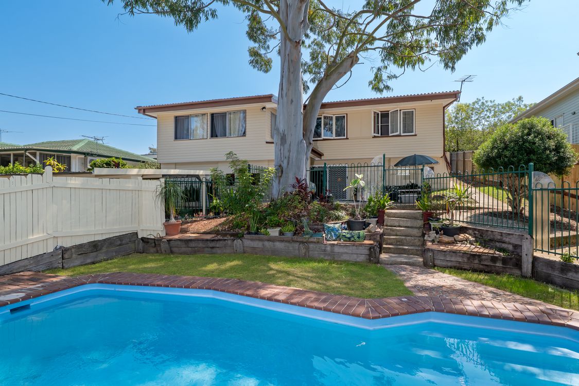 Image 1 - Property for sale - 10 Bundar Crescent, FERNY HILLS, QLD 4055