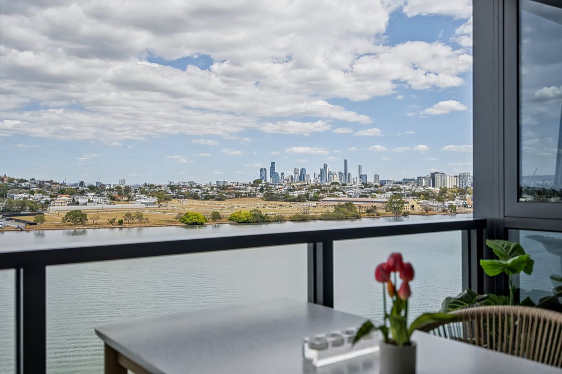 Image 1 - Property for sale - 30604/15 Wharf St, HAMILTON, QLD 4007