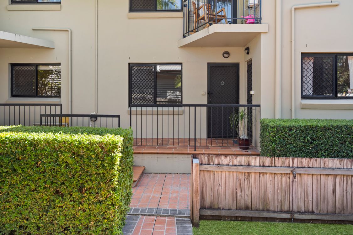 Image 1 - Property for rent - 2/101 Dunellan Street, GREENSLOPES, QLD 4120