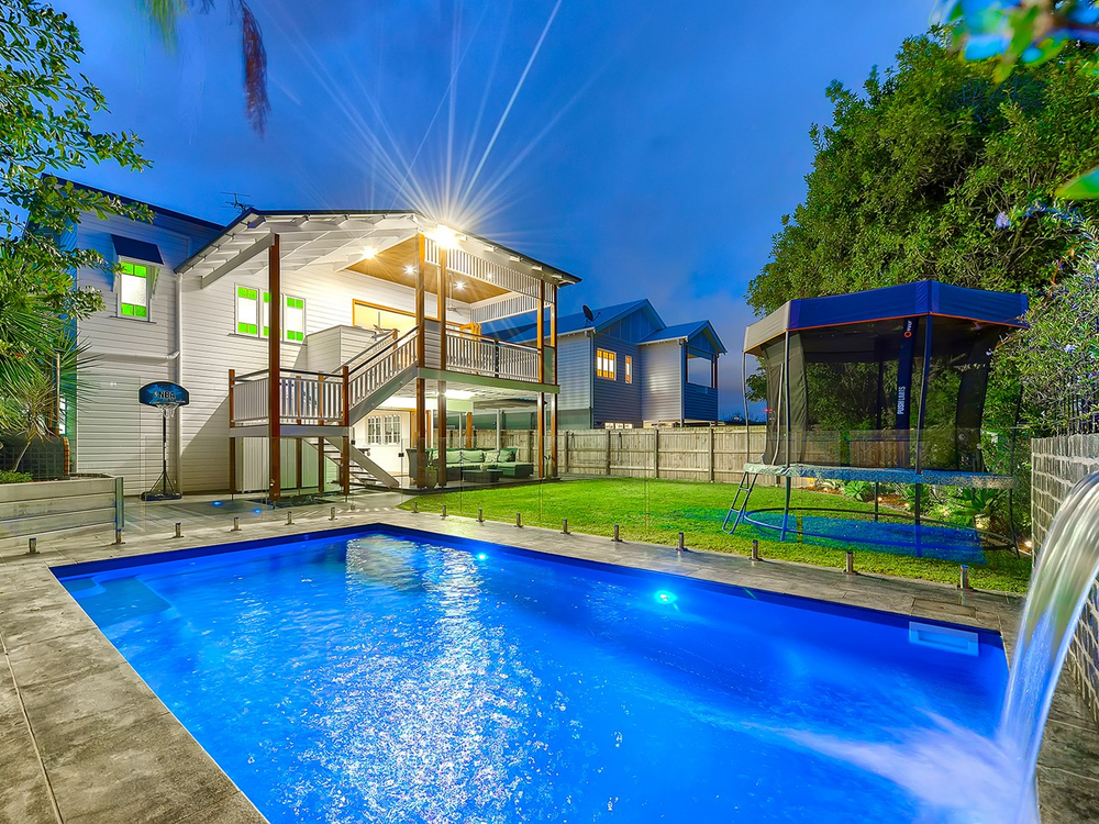 Image 1 - Property for rent - 52 Macaulay Street, COORPAROO, QLD 4151