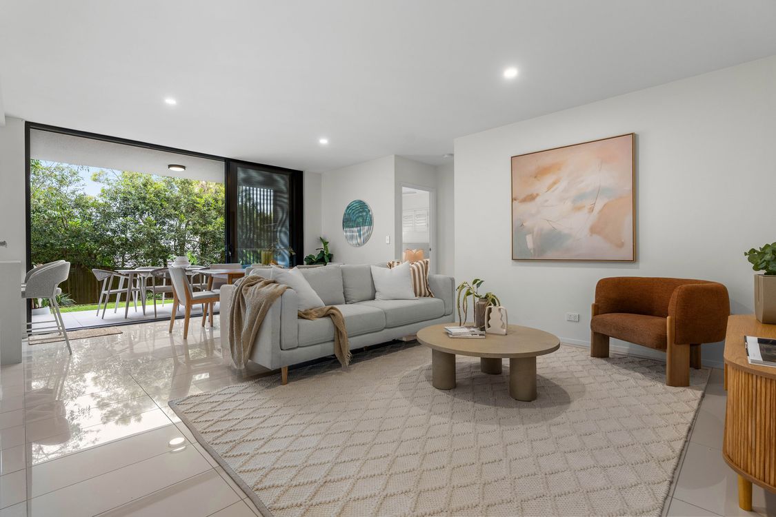 Image 1 - Property for sale - 1/36 Winstanley Street, CARINA HEIGHTS, QLD 4152