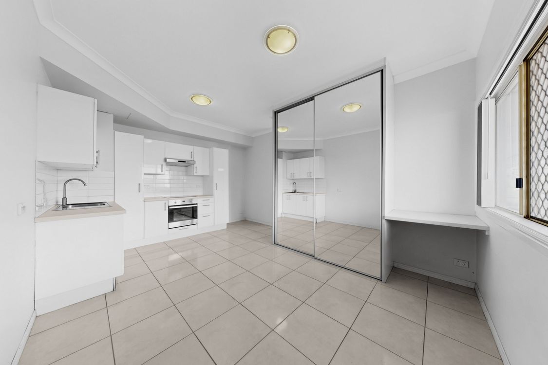 Image 1 - Property for rent - 20/142 St Pauls Terrace, SPRING HILL, QLD 4000