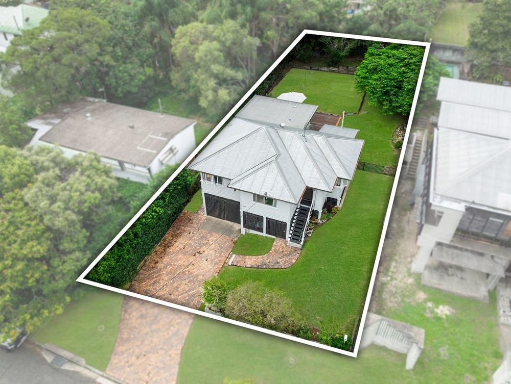 Image 1 - Property for rent - 123 Lunga Street, CARINA, QLD 4152