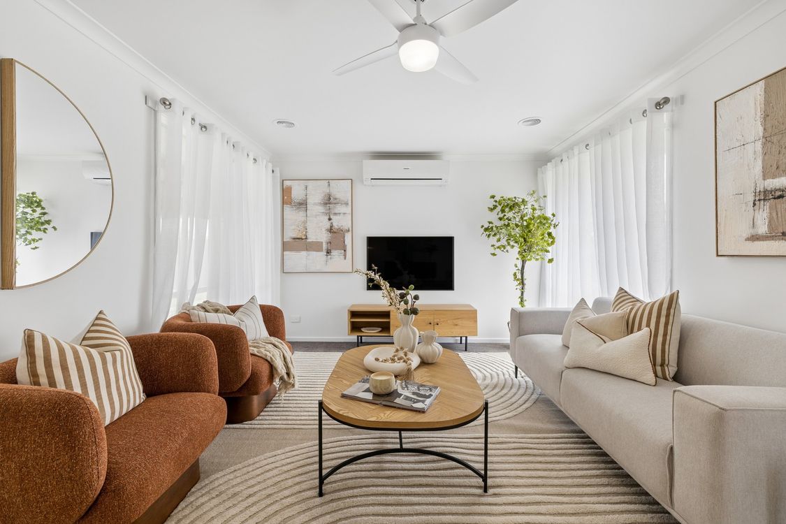 Image 1 - Property for sale - 4 Capella Place, Carrum Downs, VIC 3201