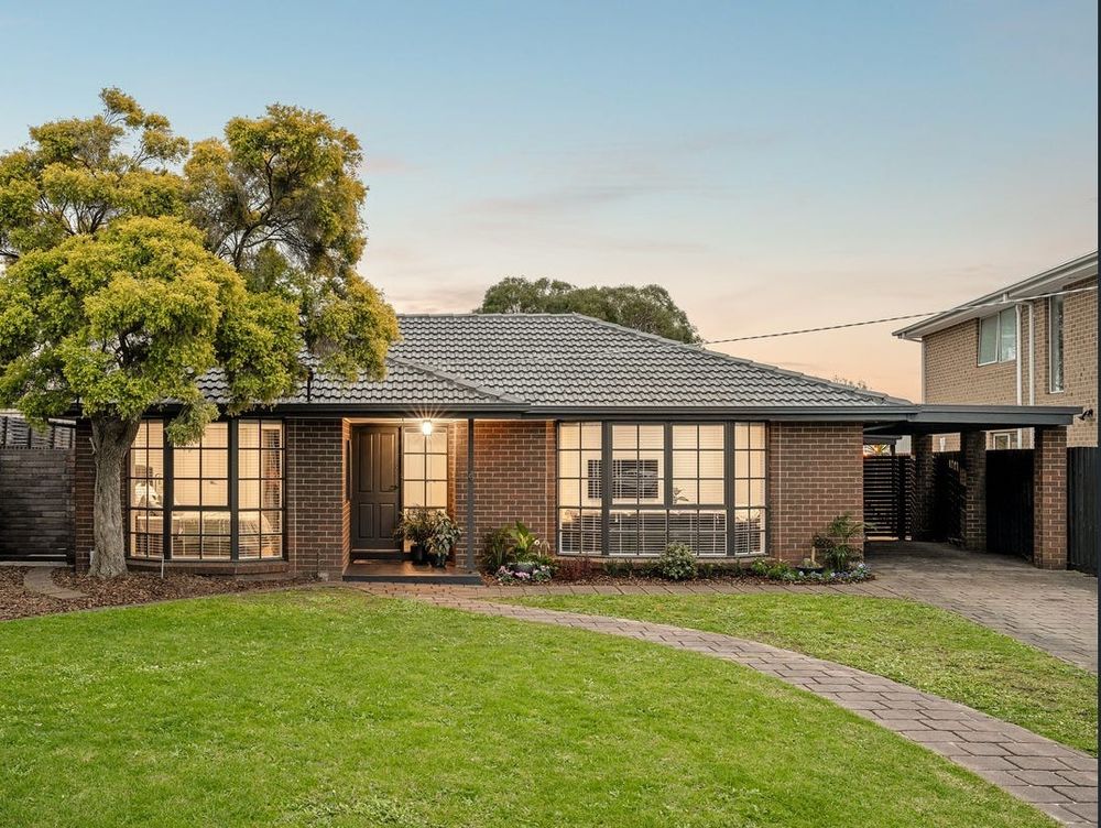 Image 1 - Property for rent - 4 Curlew Court, Carrum Downs, VIC 3201
