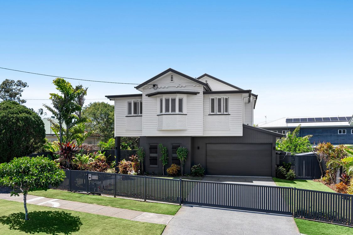 Image 1 - Property for sale - 18 Bundah Street, CAMP HILL, QLD 4152