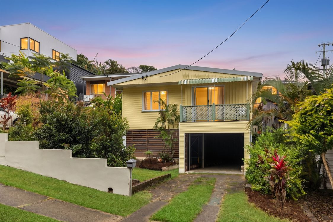Image 1 - Property for sale - 75 Mountain Street, MOUNT GRAVATT, QLD 4122