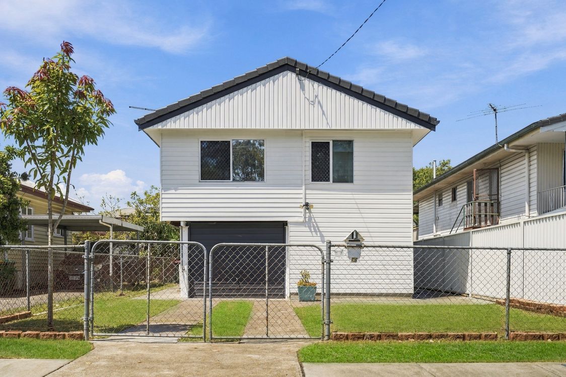Image 1 - Property for rent - 19 Besline Street, KURABY, QLD 4112