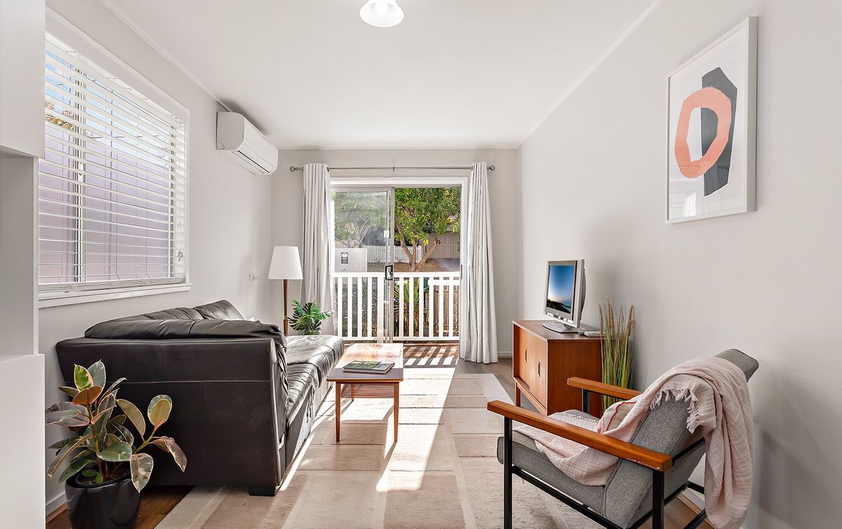 Image 1 - Property for rent - 9 Nicholson Street, MITCHELTON, QLD 4053