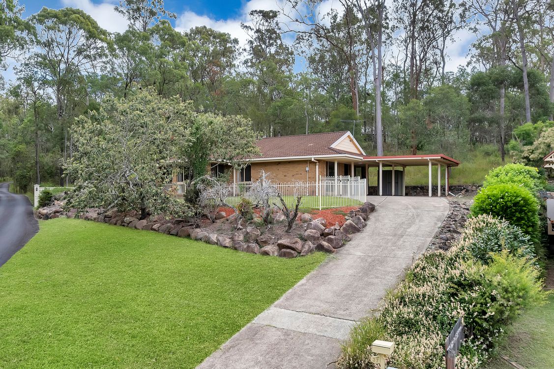 Image 1 - Property for rent - 37 Barrabooka Drive, THE GAP, QLD 4061